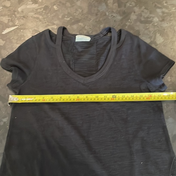 Calvin Klein Workout Clothes - Picture 7 of 8